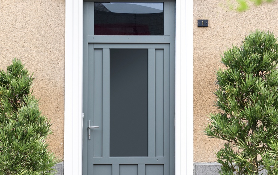 Notre gamme de porte d'entr&eacute;e en BOIS CLASSIQUE et CREATIVE CONTEMPORAINE &agrave; ARCY SUR CURE